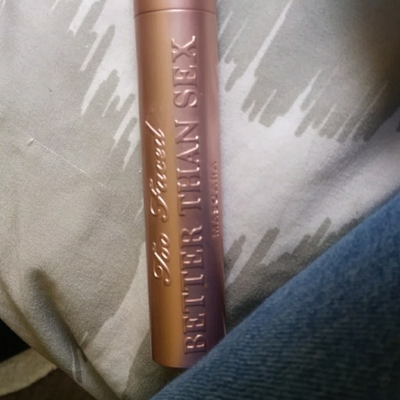 Make up pallets $30 a Pc or 2 for $50 ECT, willing - Picture 8 of 8